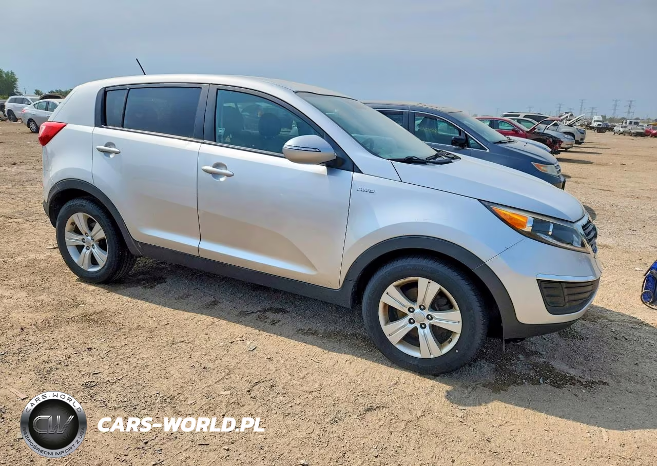 2013 Kia Sportage Lx VIN:KNDPBCA20D7418856 - 4