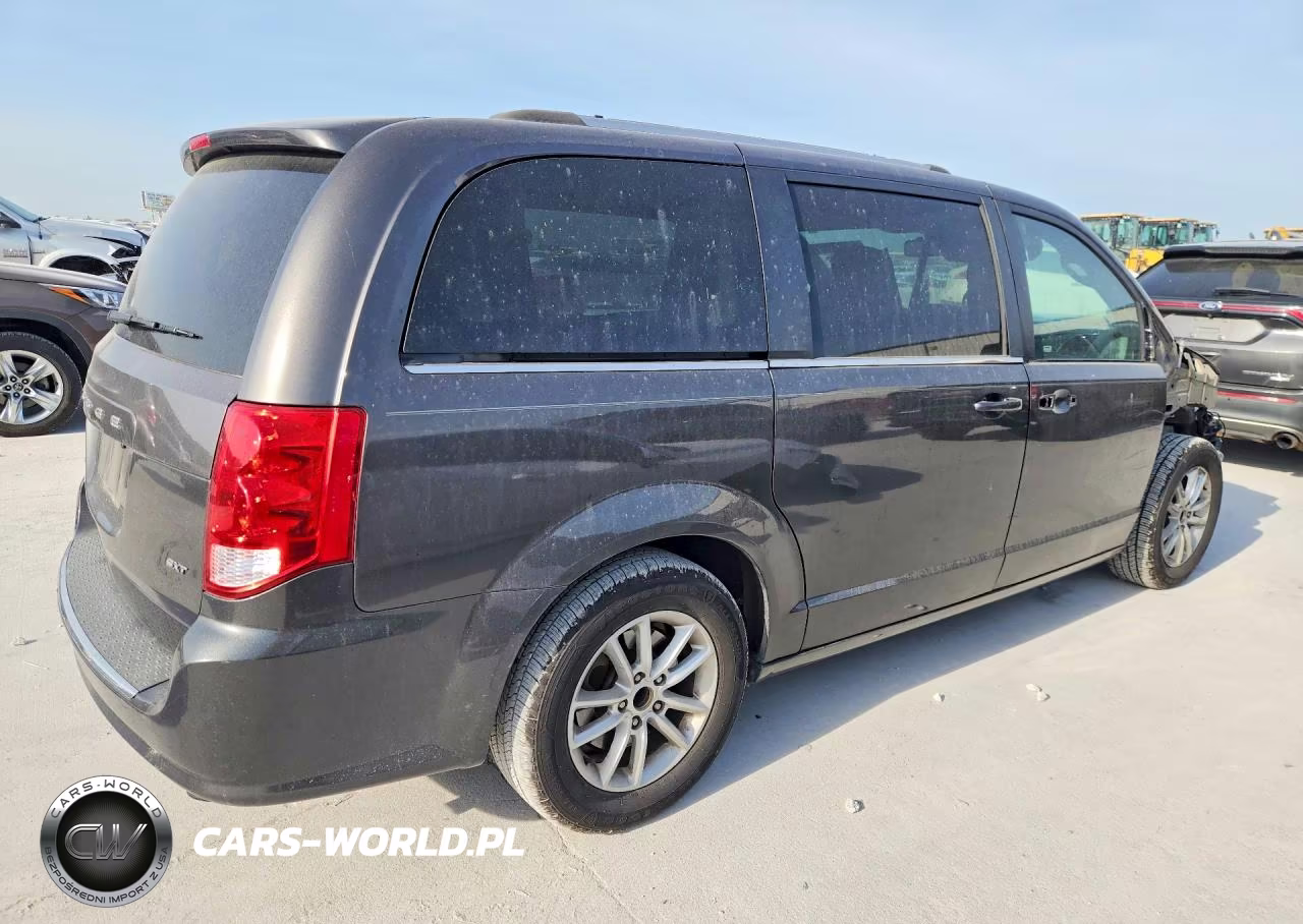 2019 Dodge Grand Caravan Sxt VIN:2C4RDGCG1KR683297 - 3