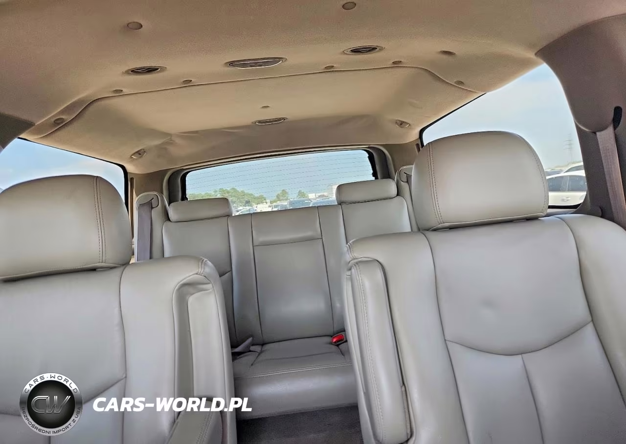 2006 Chevrolet Suburban C1500 VIN:1GNEC16Z26J101009 - 10