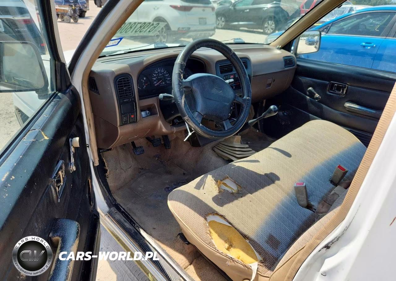 1996 Nissan Truck Base VIN:1N6SD11S2TC382115 - 8