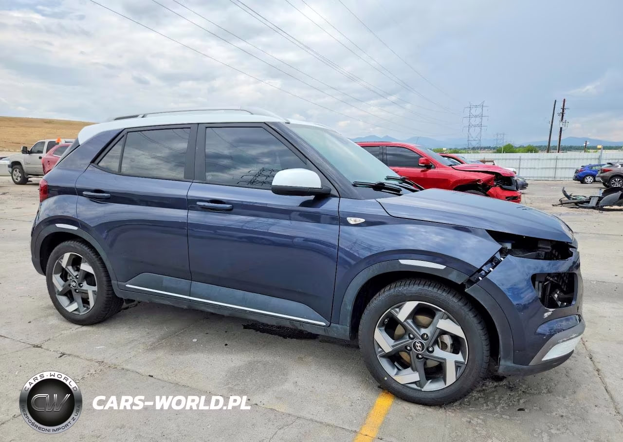 2020 Hyundai Venue Denim VIN:KMHRC8A31LU029053 - 4