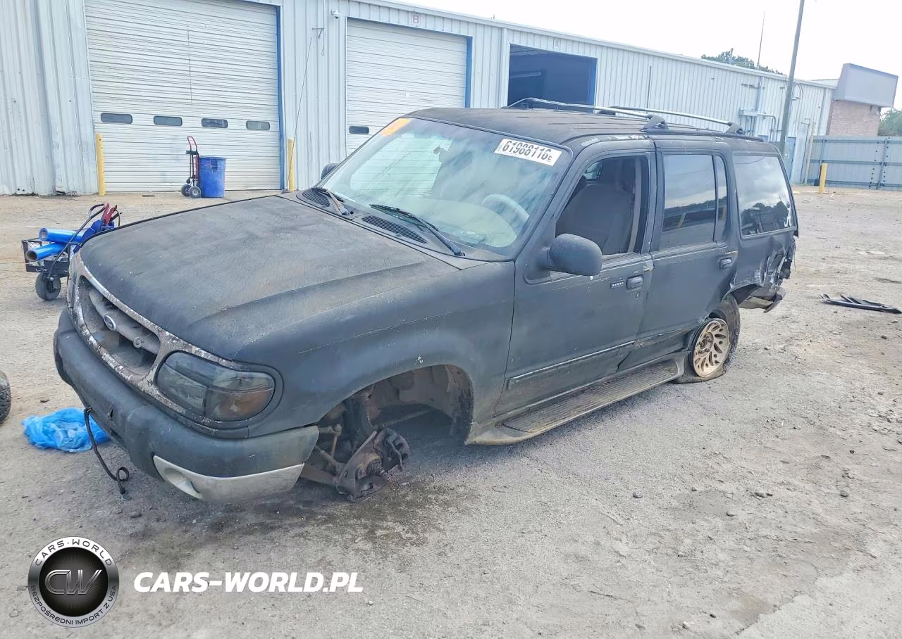1999 Ford Explorer