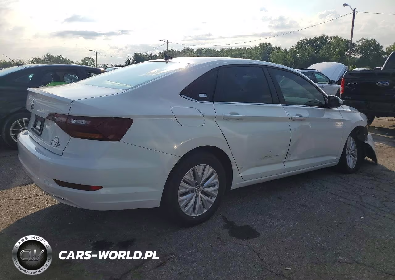 2019 Volkswagen Jetta S VIN:3VWC57BUXKM172170 - 3