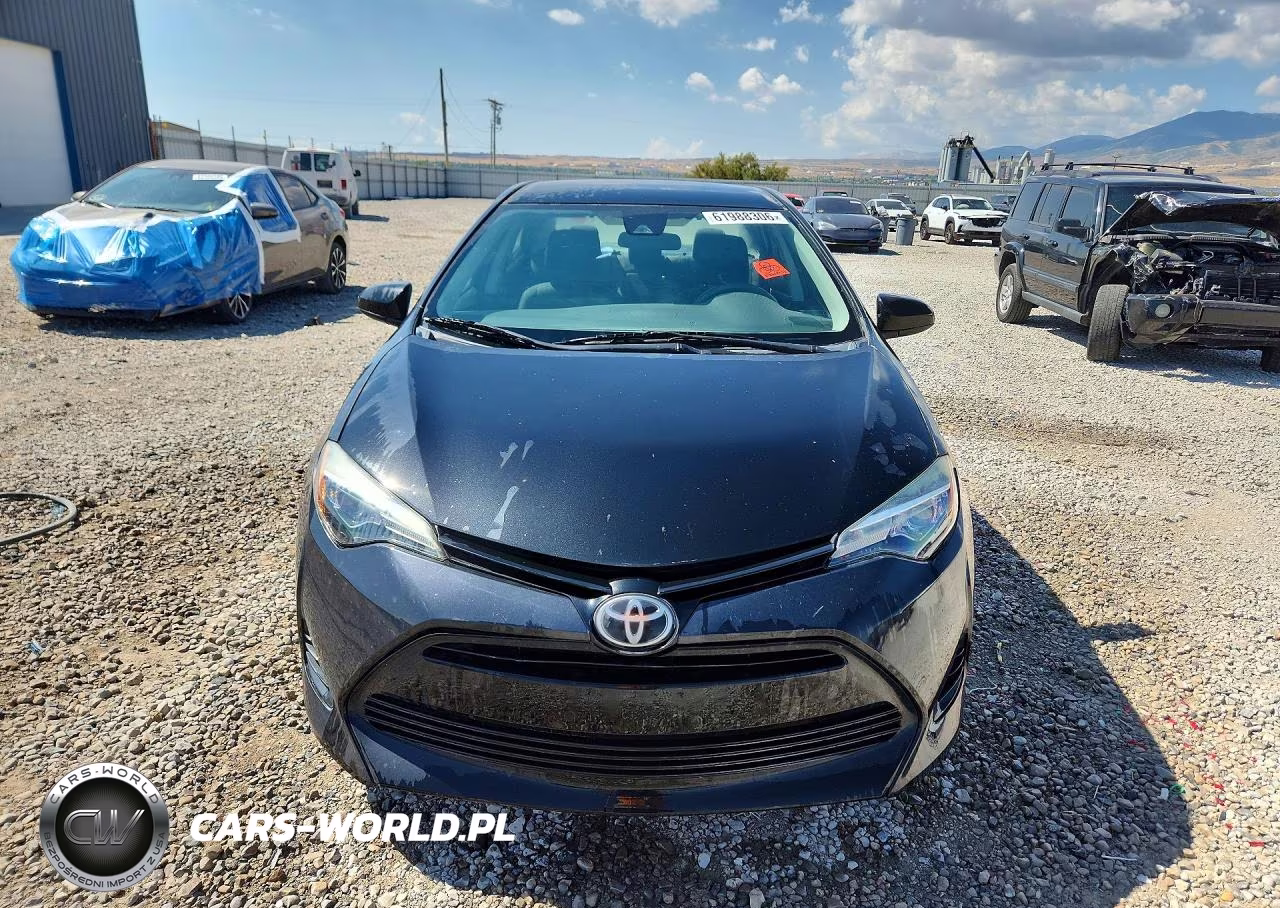 2017 Toyota Corolla Le VIN:5YFBURHE8HP706393 - 5