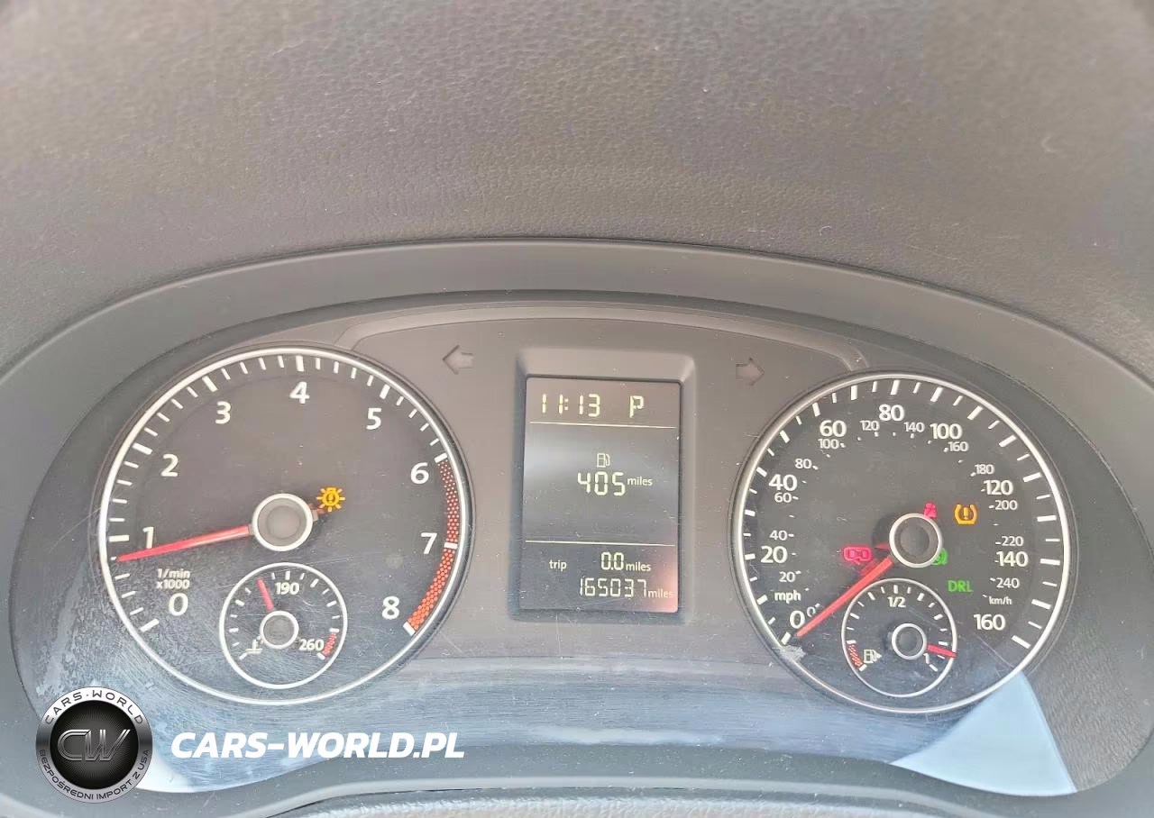 2015 Volkswagen Passat S VIN:1VWAT7A36FC017189 - 9