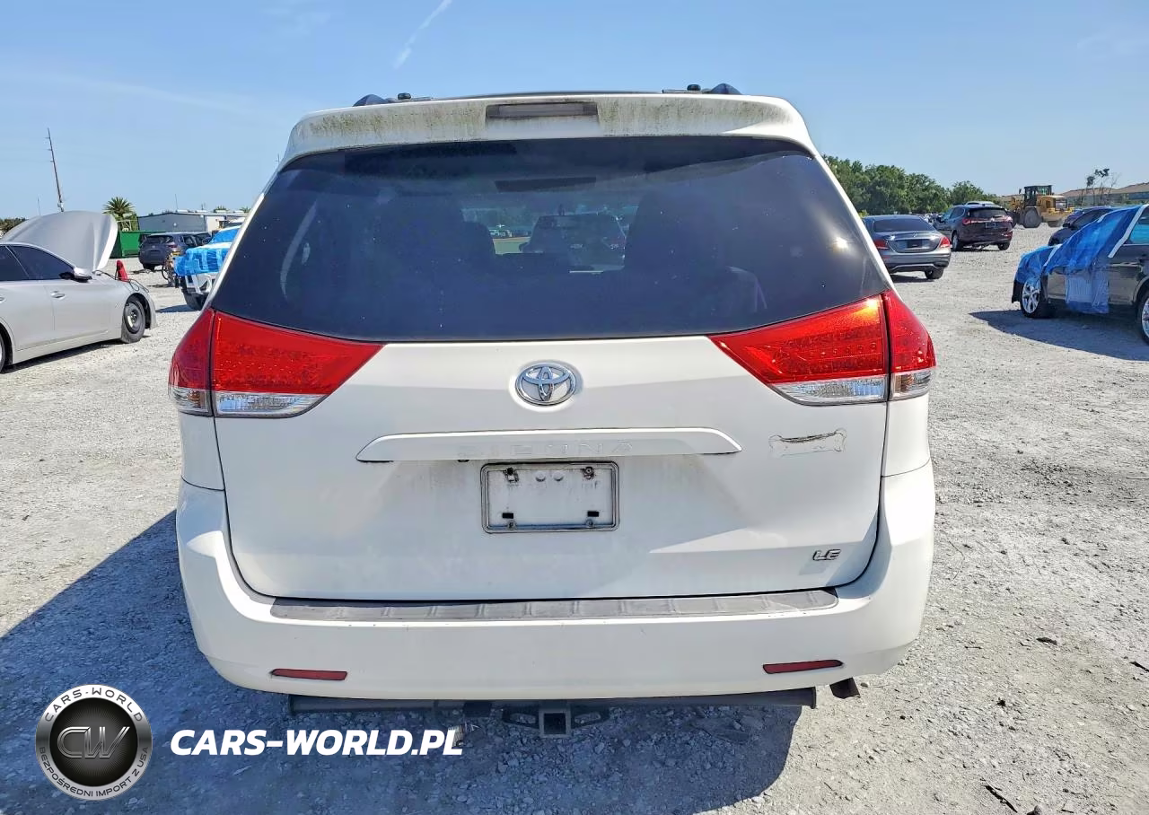 2014 Toyota Sienna Le VIN:5TDKK3DC2ES479762 - 6