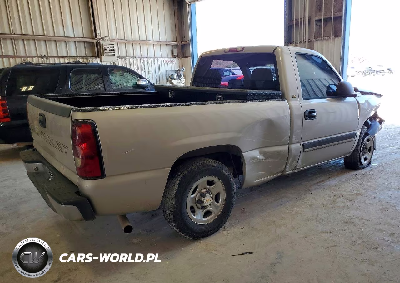 2004 Chevrolet Silverado C1500 VIN:1GCEC14X14Z226446 - 3