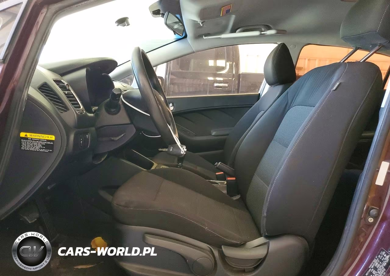 2018 Kia Forte Lx VIN:3KPFK4A78JE280833 - 7