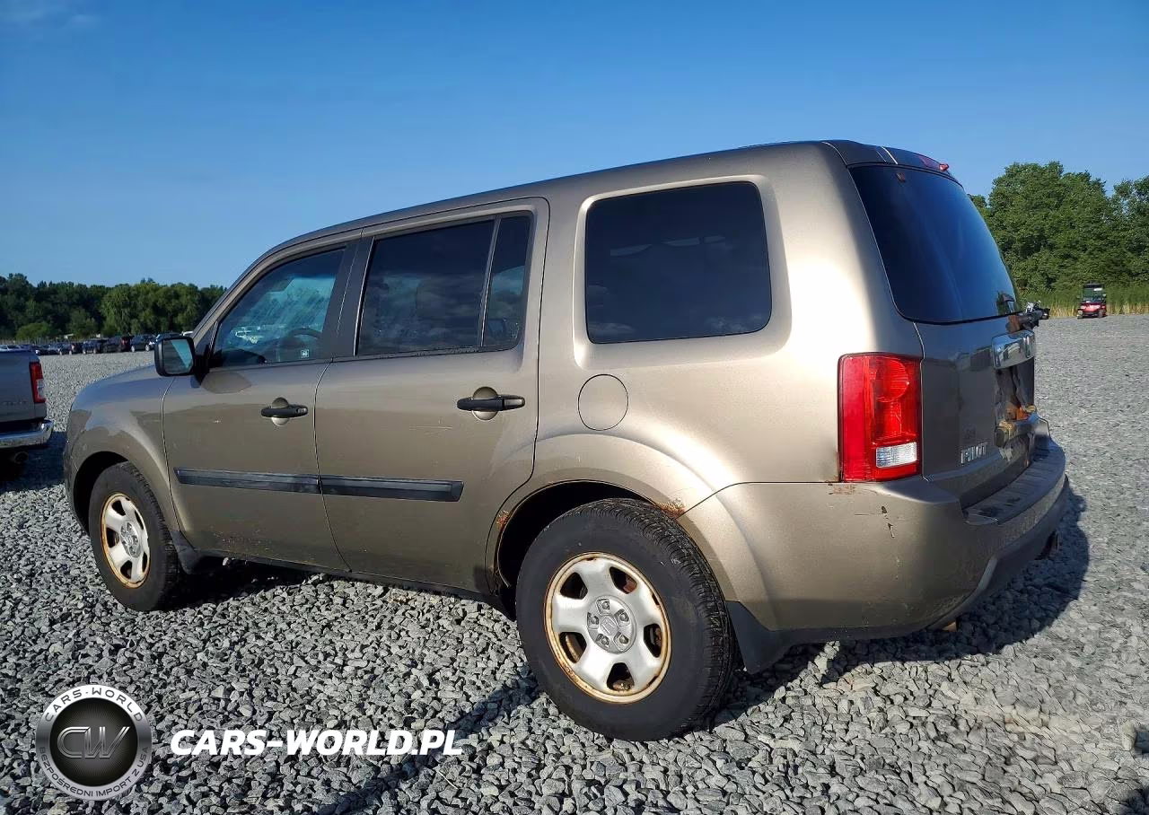 2011 Honda Pilot Lx VIN:5FNYF4H25BB047950 - 2