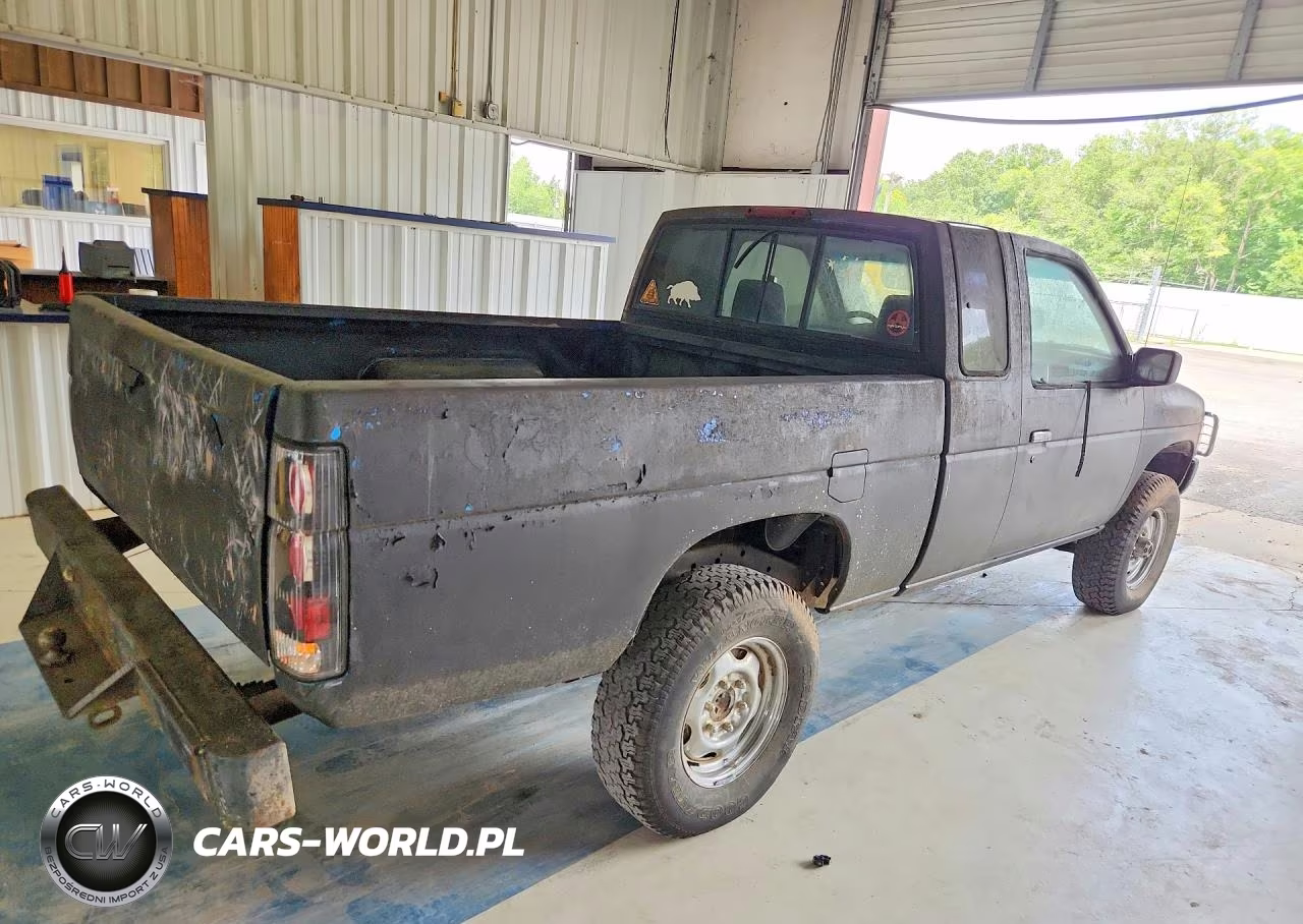 1995 Nissan Truck Xe VIN:1N6SD16Y3SC338989 - 3