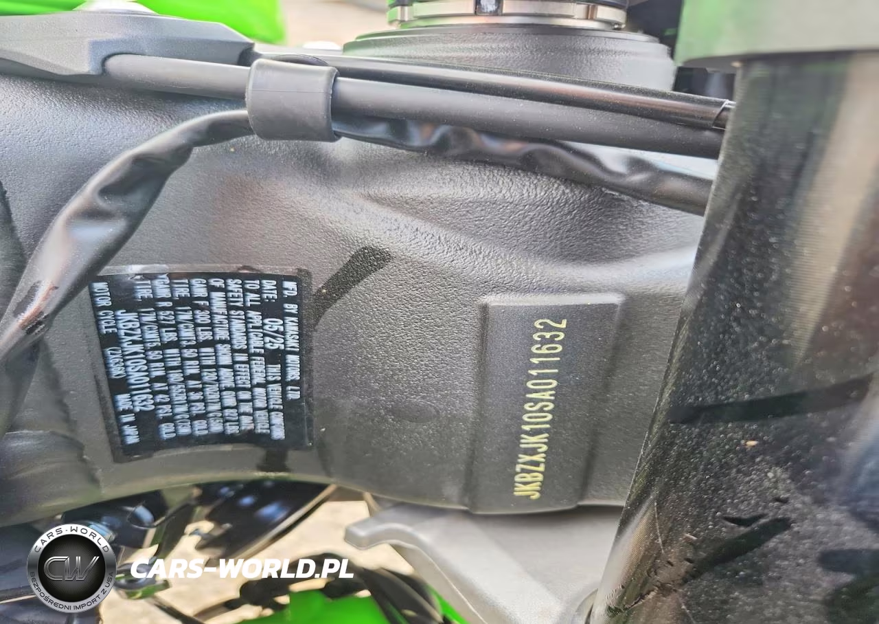 2025 Kawasaki Zx636 K VIN:JKBZXJK10SA011632 - 9