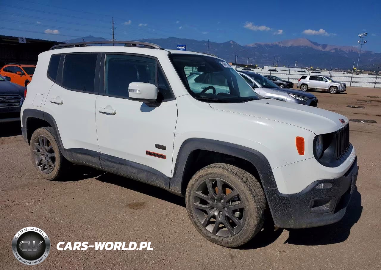 2016 Jeep Renegade Latitude VIN:ZACCJBBW4GPC83675 - 4