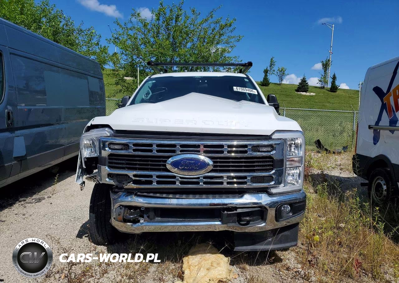 2025 Ford F350 Super Duty Utility - Service Truck VIN:1FD8W3FN8SEC57575 - 5