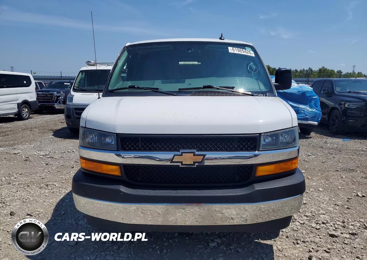 2023 Chevrolet Express G2500 VIN:1GCWGAFPXP1160309 - 5