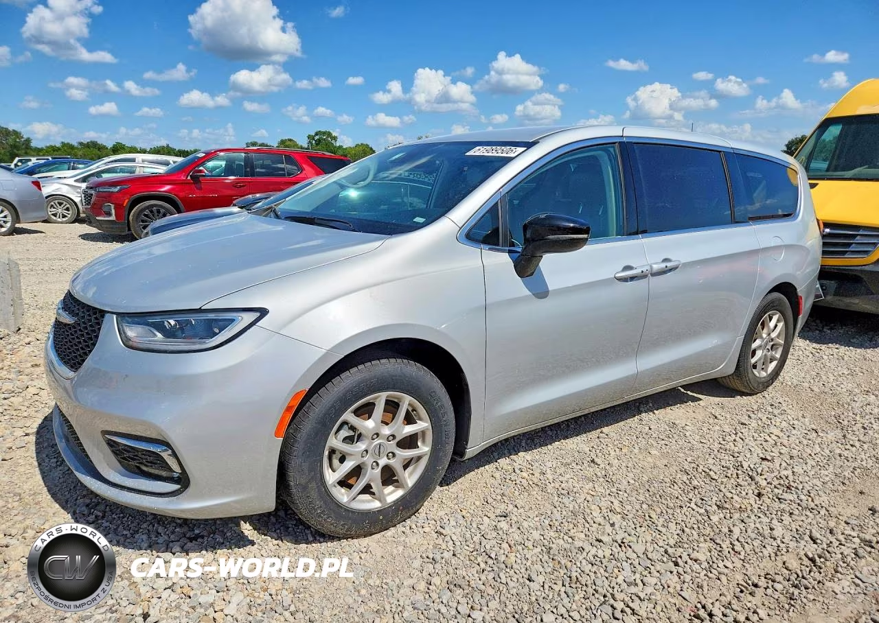 2024 Chrysler Pacifica Touring L – zdjęcie 1 z 13