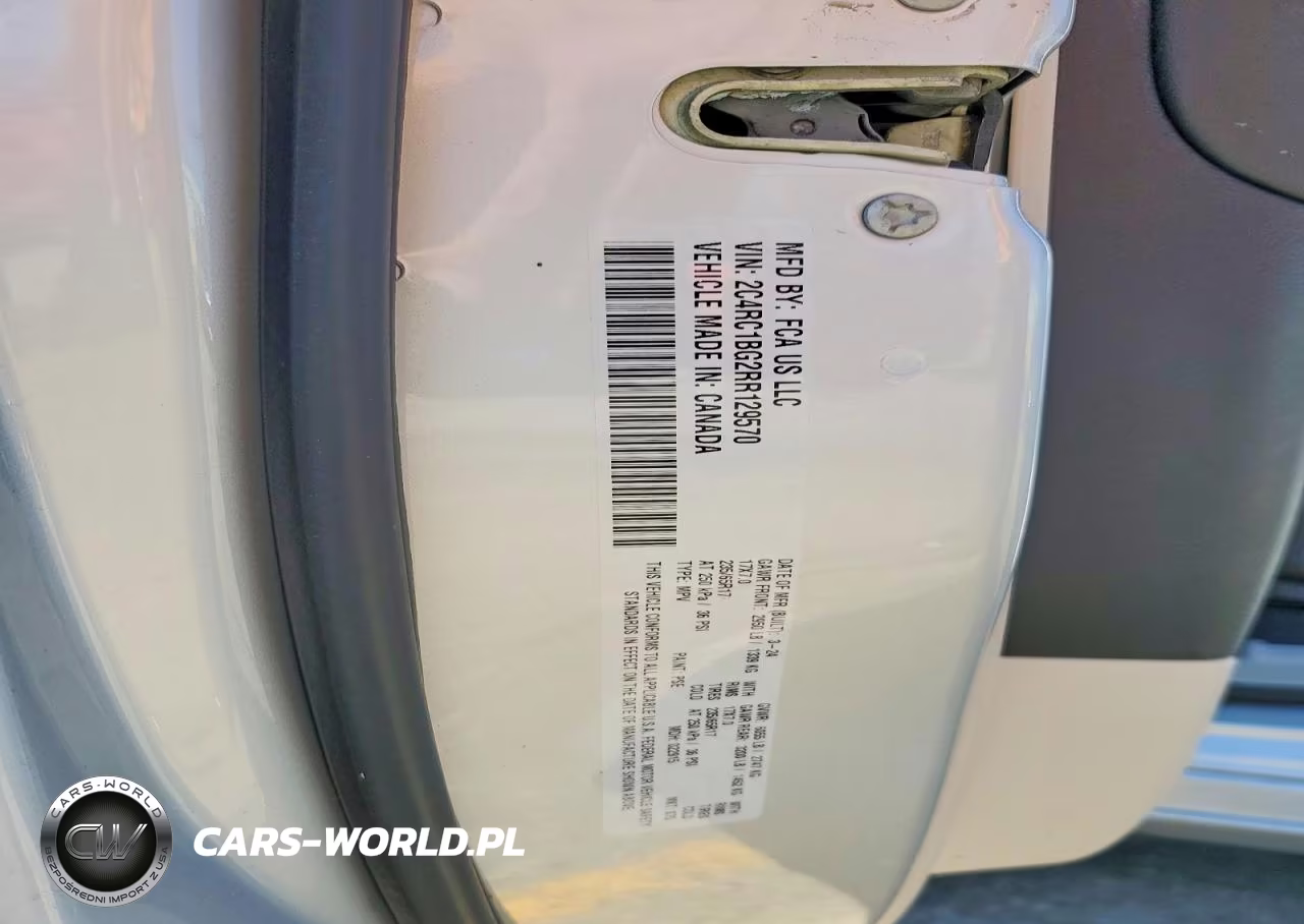 2024 Chrysler Pacifica Touring L VIN:2C4RC1BG2RR129570 - 13