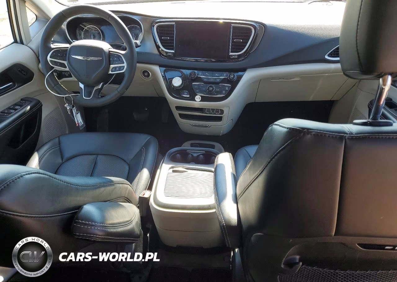 2024 Chrysler Pacifica Touring L VIN:2C4RC1BG2RR129570 - 8