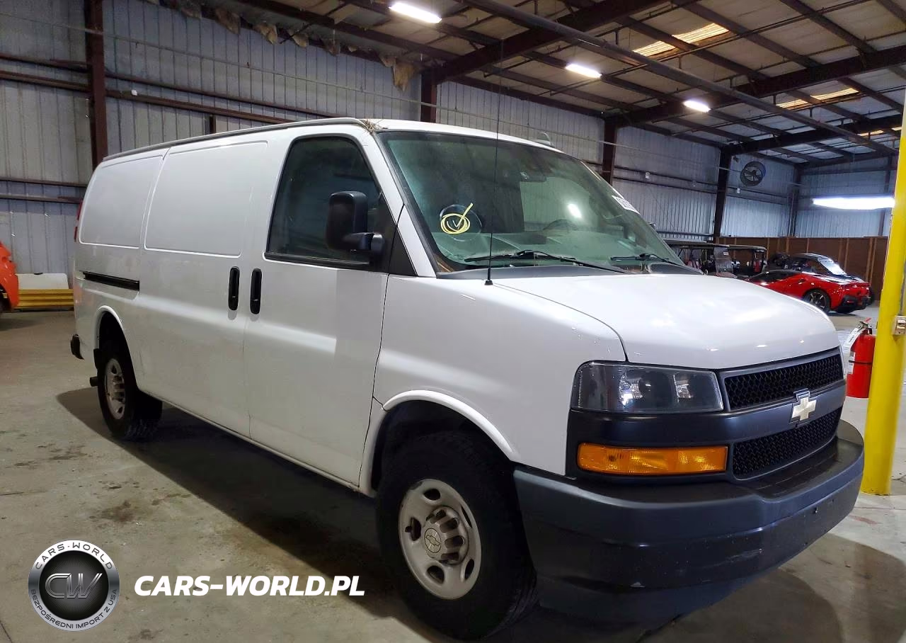 2021 Chevrolet Express 2500 Utility - Service Van VIN:1GCWGAFP4M1175481 - 4