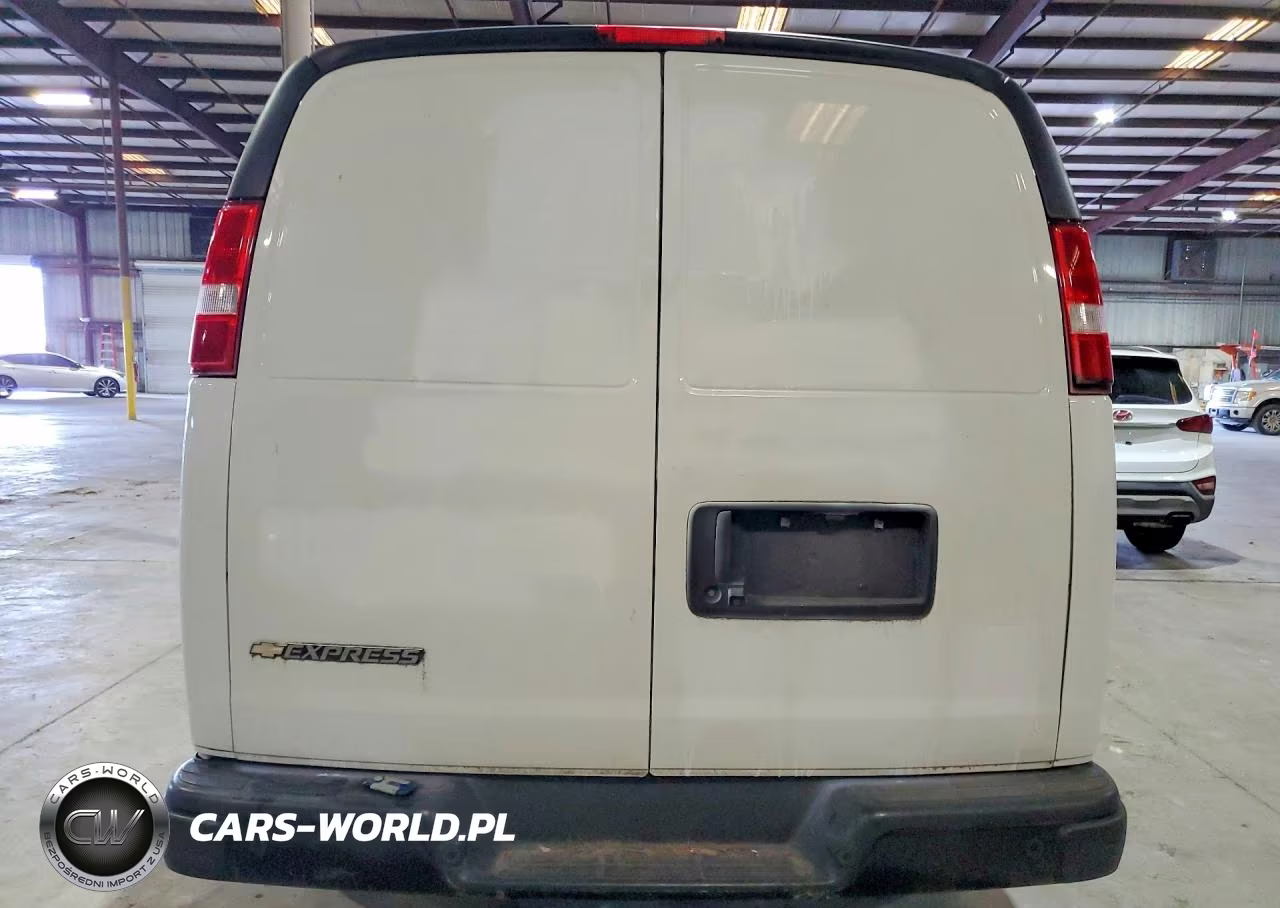 2021 Chevrolet Express 2500 Utility - Service Van VIN:1GCWGAFP4M1175481 - 6