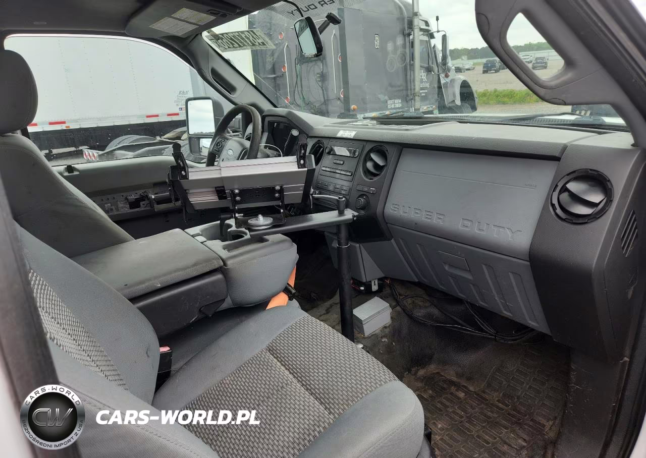 2014 Ford F450 Super Duty VIN:1FDUF4GT6EEA94298 - 5