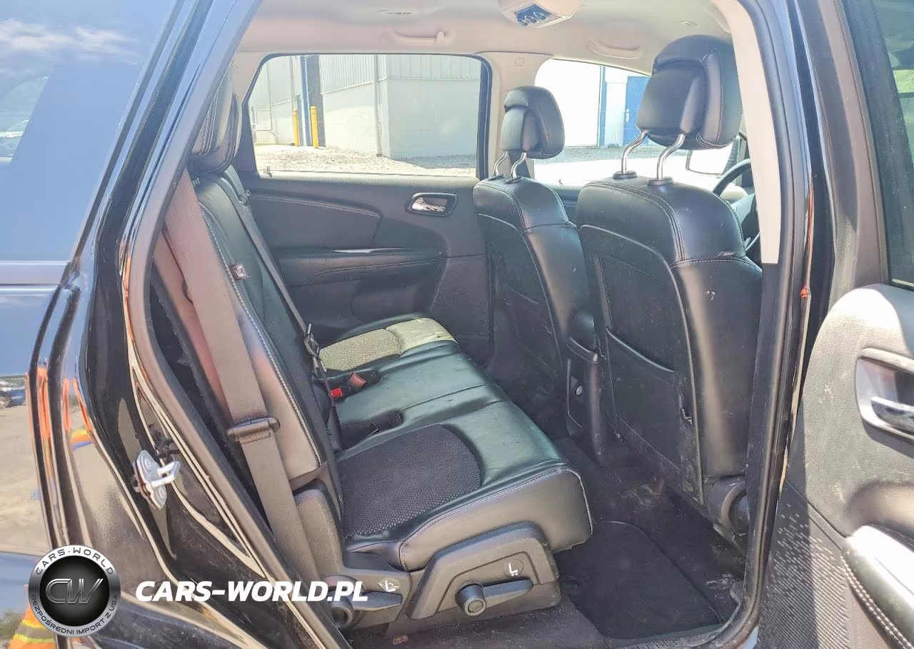 2018 Dodge Journey Crossroad VIN:3C4PDDGG4JT514869 - 11