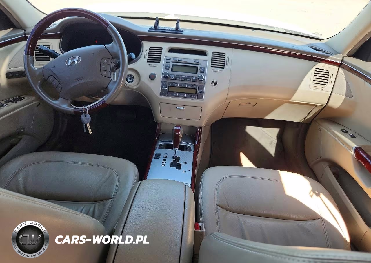 2008 Hyundai Azera Limited VIN:KMHFC46FX8A309240 - 8