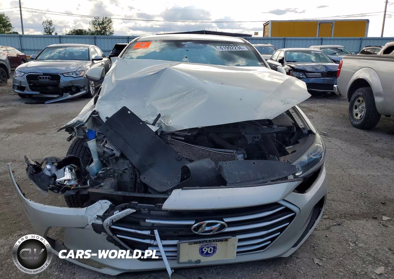 2017 Hyundai Elantra Se VIN:KMHD74LF7HU301496 - 5