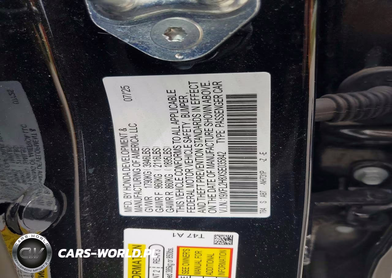 2025 Honda Civic Sport VIN:19XFL2H8XSE035842 - 12
