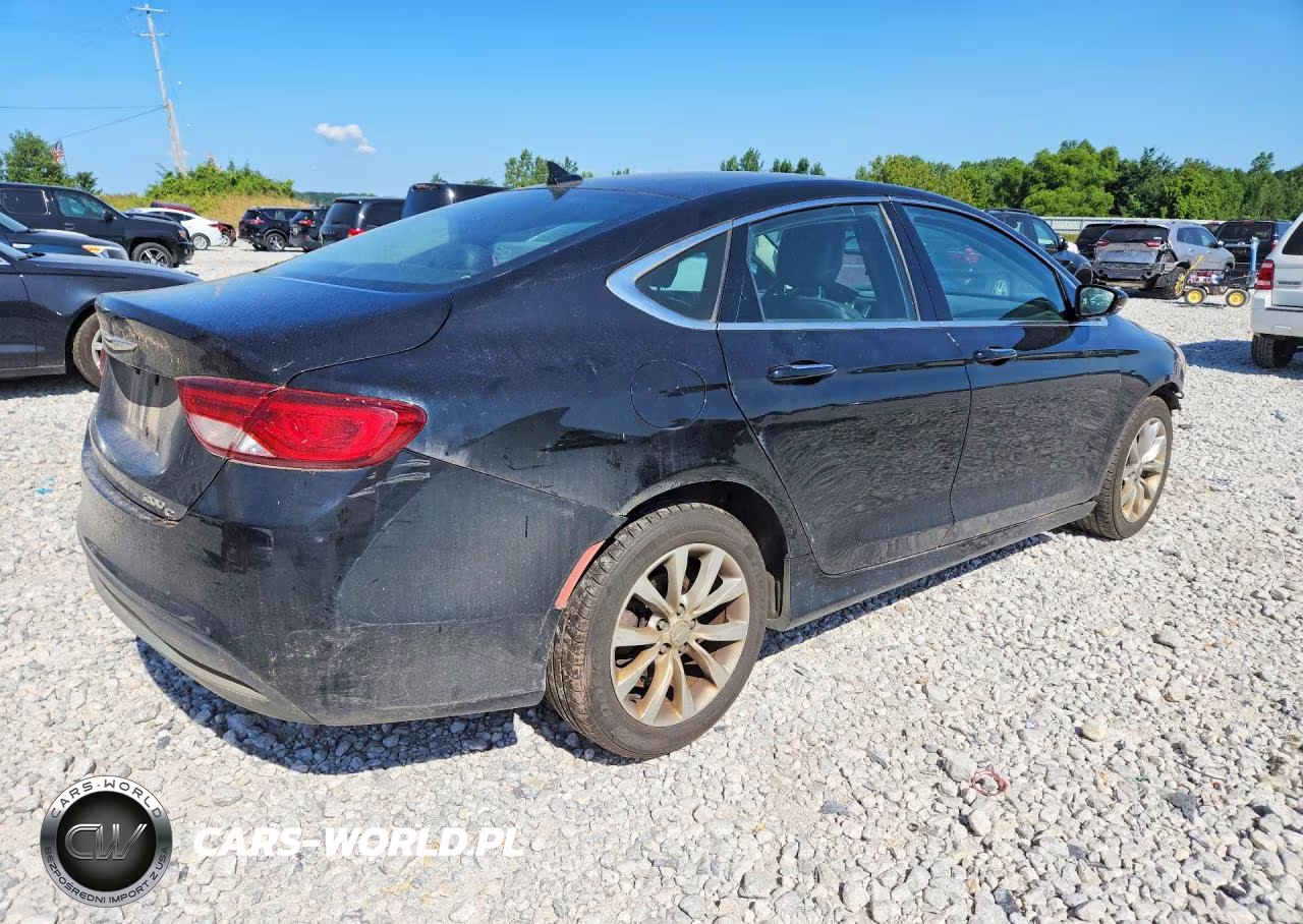 2015 Chrysler 200 C VIN:1C3CCCCB7FN561654 - 3