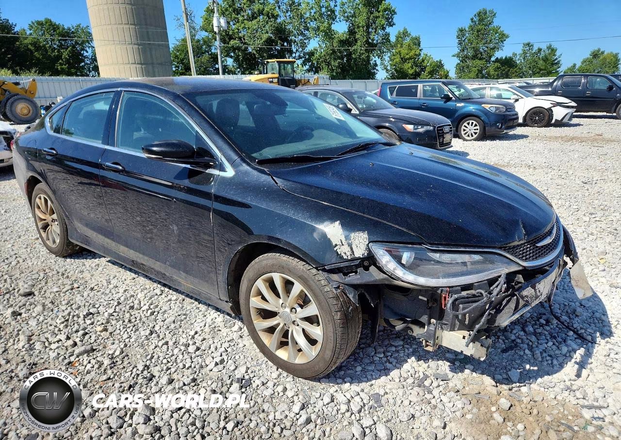 2015 Chrysler 200 C VIN:1C3CCCCB7FN561654 - 4