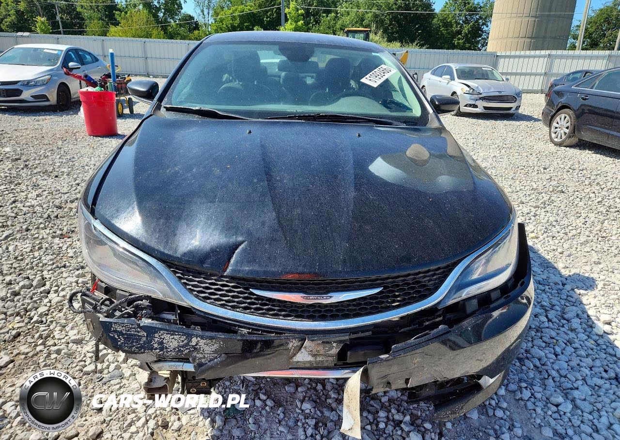2015 Chrysler 200 C VIN:1C3CCCCB7FN561654 - 5