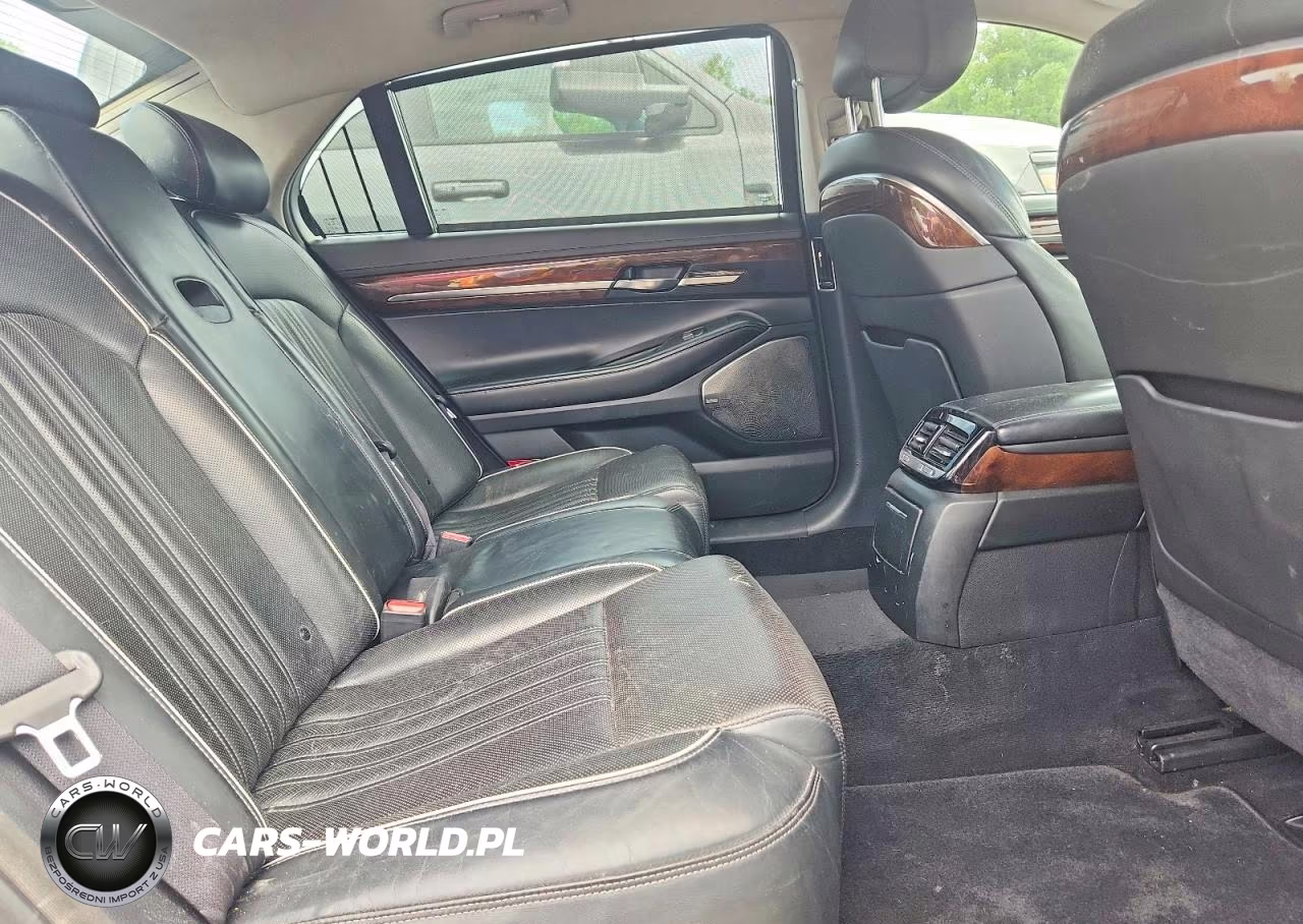 2017 Genesis G90 Premium VIN:KMHG34JAXHU027131 - 10