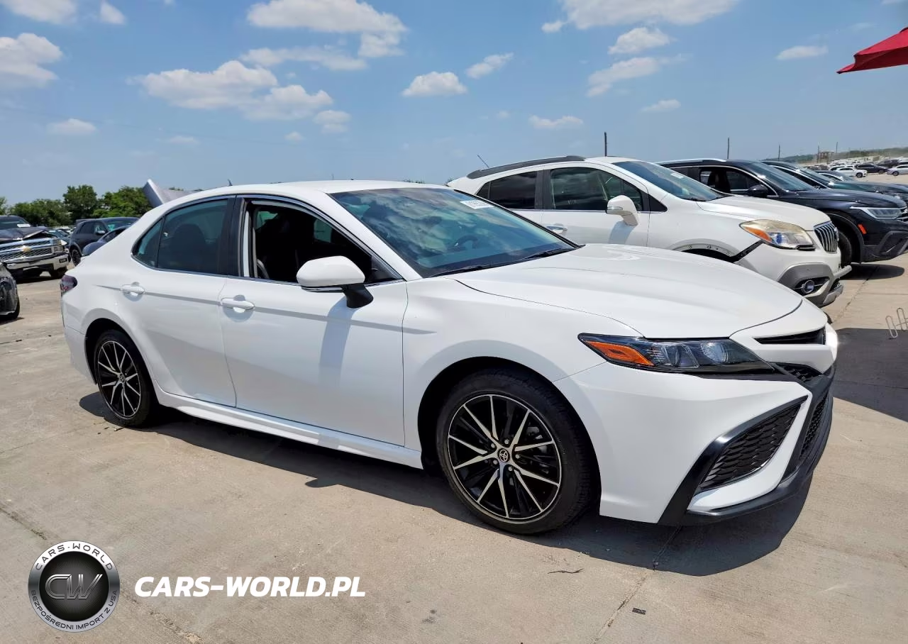 2024 Toyota Camry Se VIN:4T1G11AK2RU232859 - 4