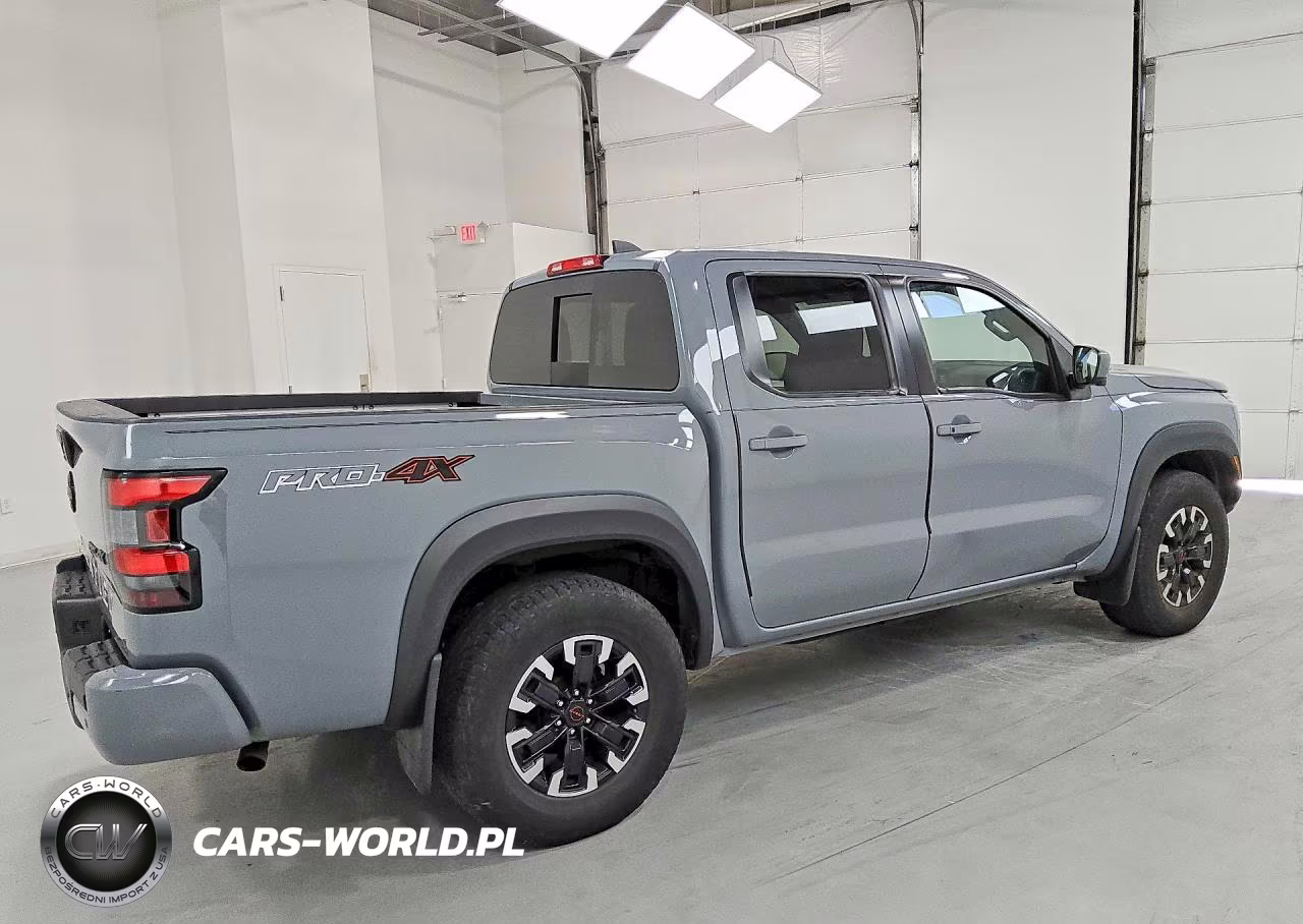 2023 Nissan Frontier Pro-4X VIN:1N6ED1EK3PN658156 - 3