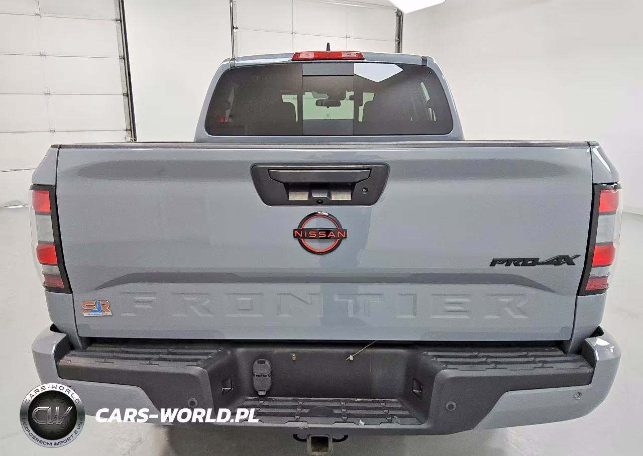 2023 Nissan Frontier Pro-4X VIN:1N6ED1EK3PN658156 - 6