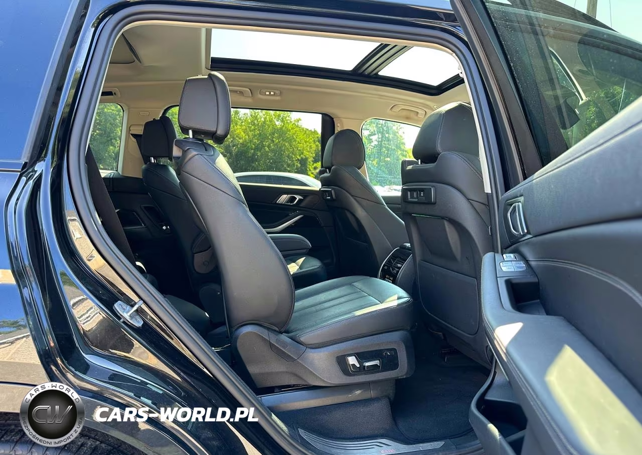 2021 BMW X7 xDrive40I VIN:5UXCW2C03M9H82428 - 6