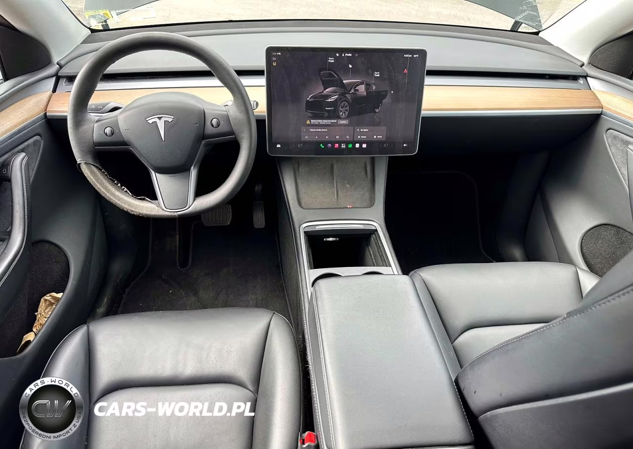 2024 Tesla Model Y VIN:7SAYGDEE4RA238488 - 6