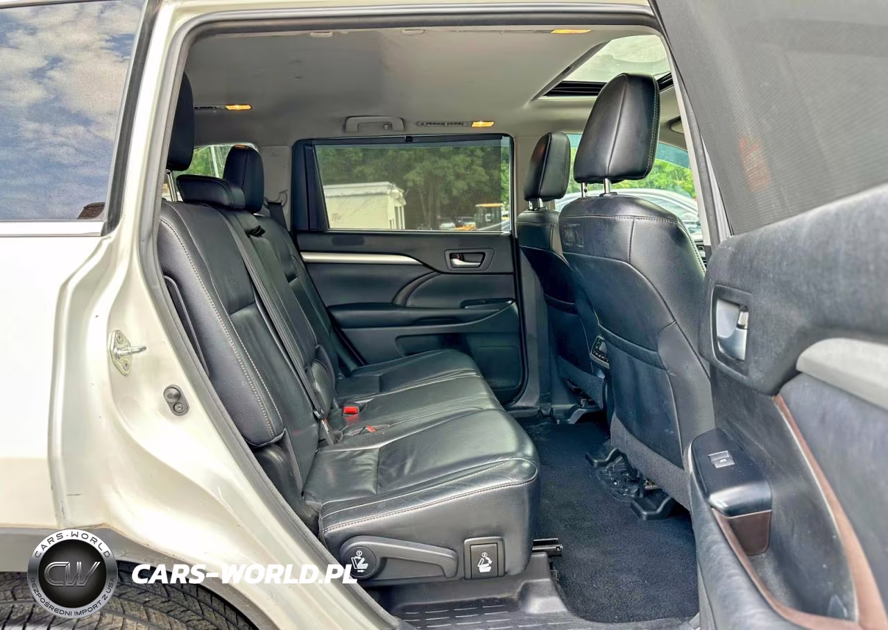 2018 Toyota Highlander Xle VIN:5TDJZRFH2JS816010 - 6