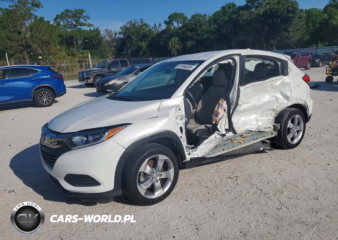 2021 Honda Hr-V Lx VIN:3CZRU5H36MM704420 - 1