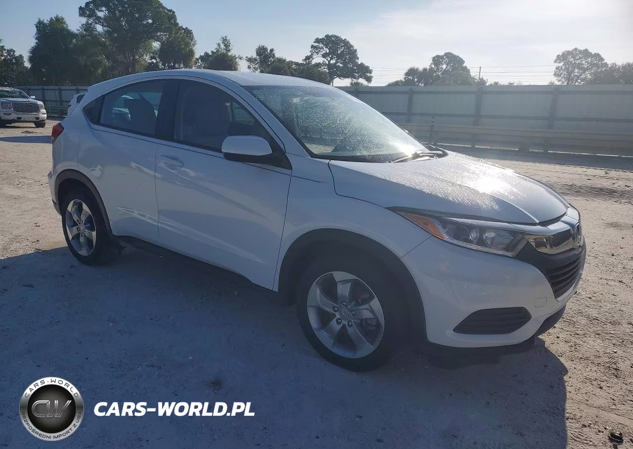 2021 Honda Hr-V Lx VIN:3CZRU5H36MM704420 - 4