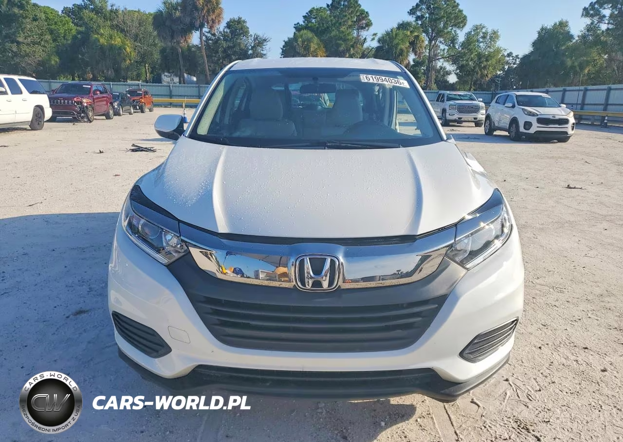 2021 Honda Hr-V Lx VIN:3CZRU5H36MM704420 - 5
