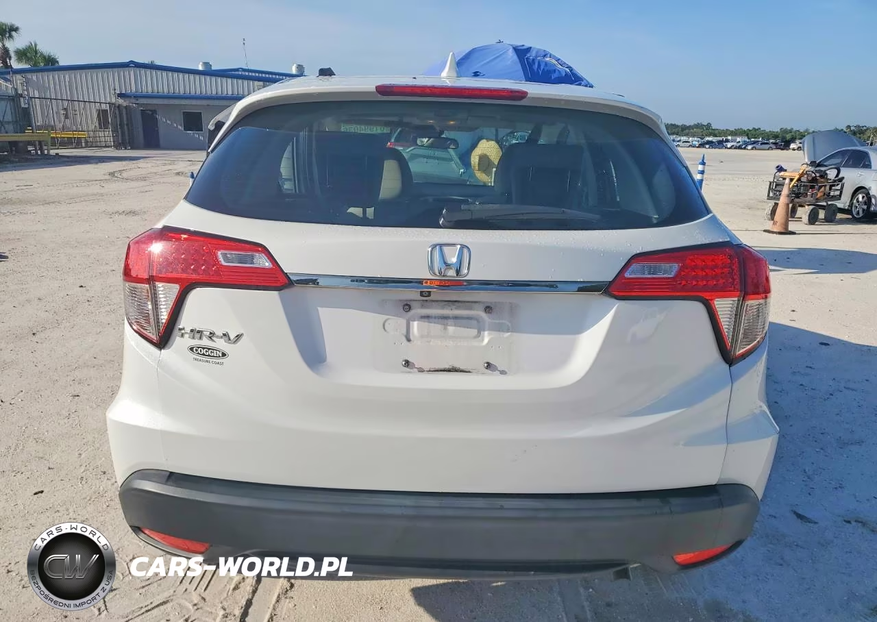 2021 Honda Hr-V Lx VIN:3CZRU5H36MM704420 - 6