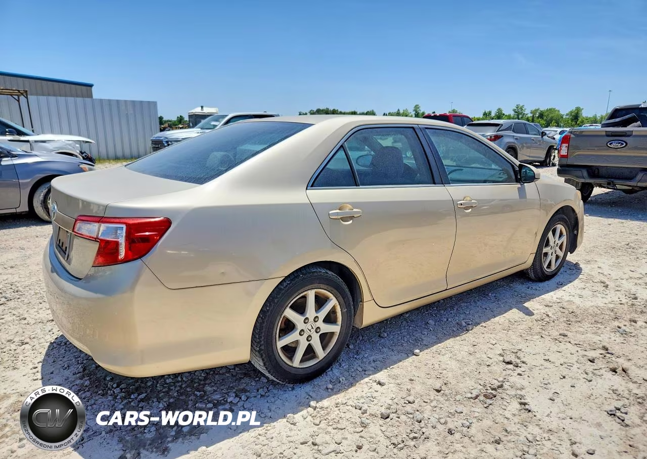 2012 Toyota Camry VIN:4T4BF1FK7CR171459 - 3