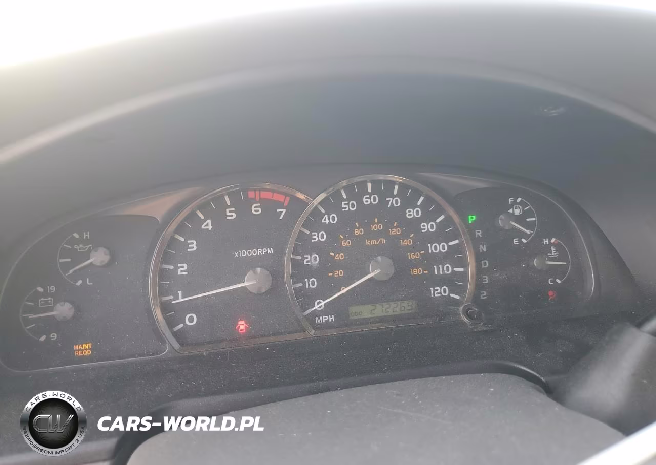 2005 Toyota Sequoia Sr5 VIN:5TDZT34A25S240237 - 9