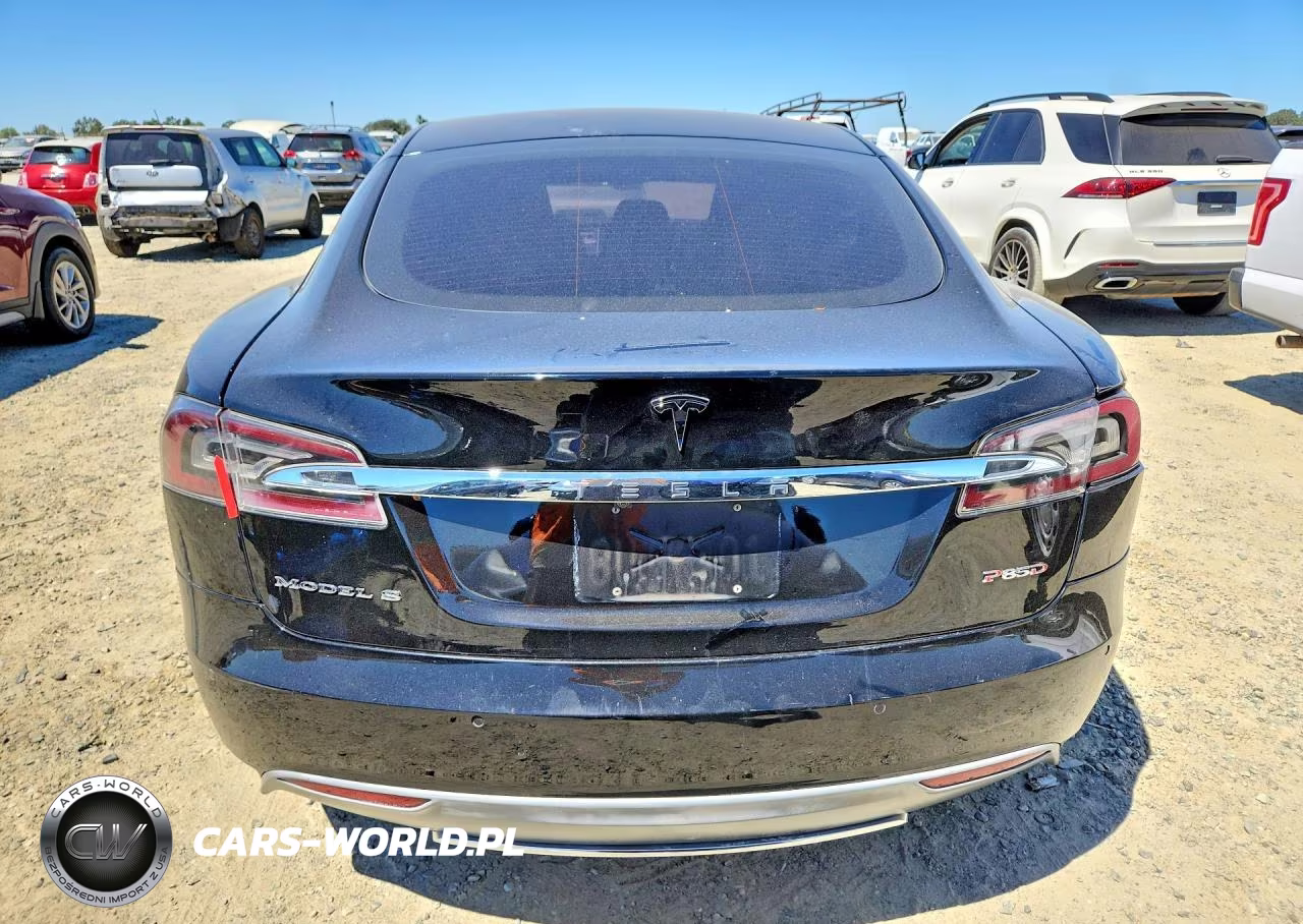 2014 Tesla Model S VIN:5YJSA1H29EFP63869 - 6