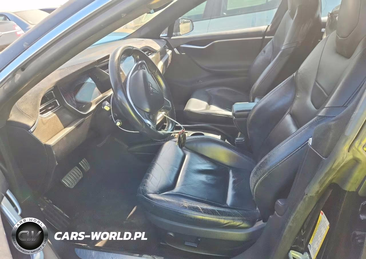 2014 Tesla Model S VIN:5YJSA1H29EFP63869 - 7
