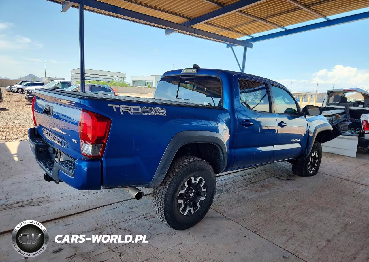 2017 Toyota Tacoma Trd Off-Road VIN:3TMCZ5AN6HM091858 - 3