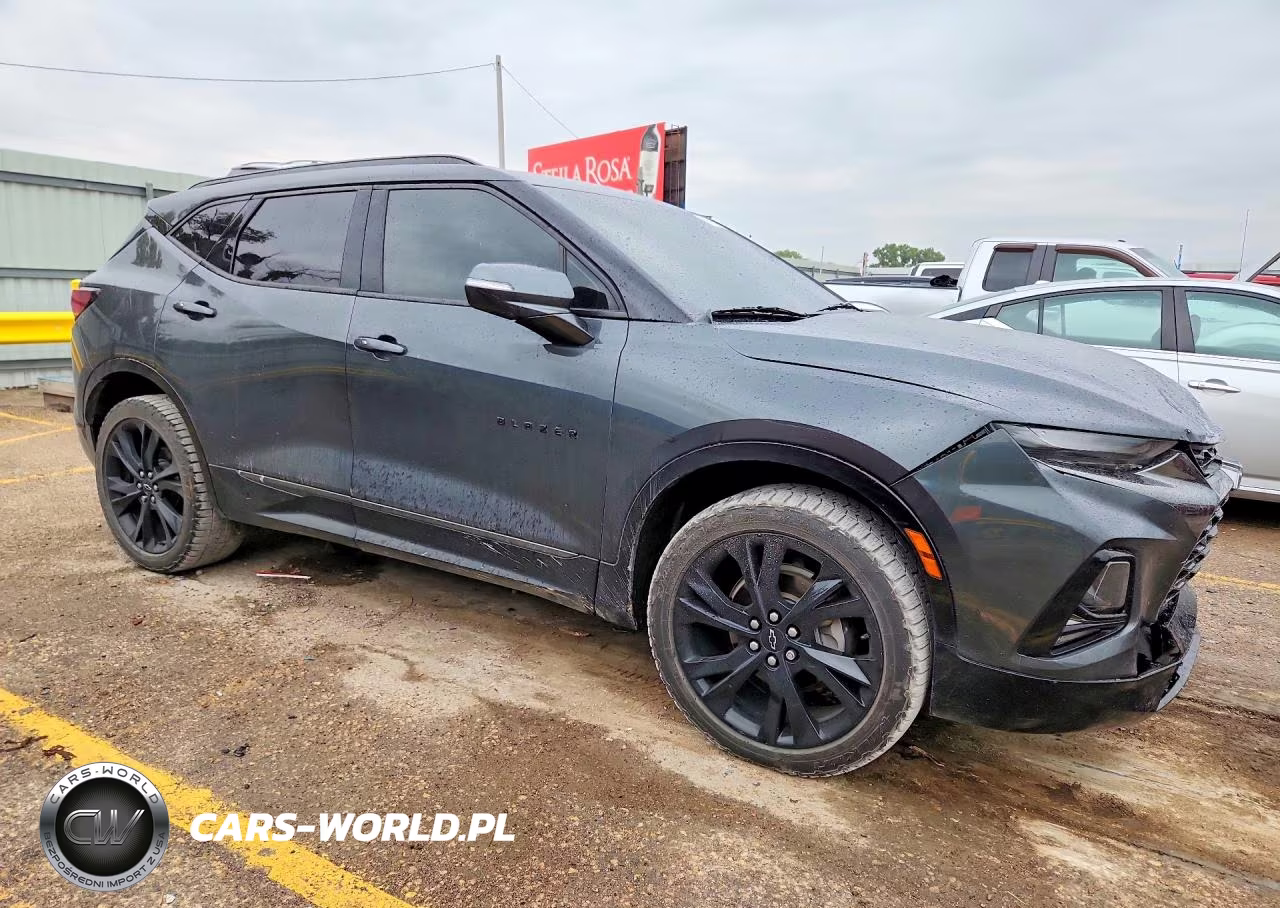 2020 Chevrolet Blazer Rs VIN:3GNKBERS3LS613299 - 4