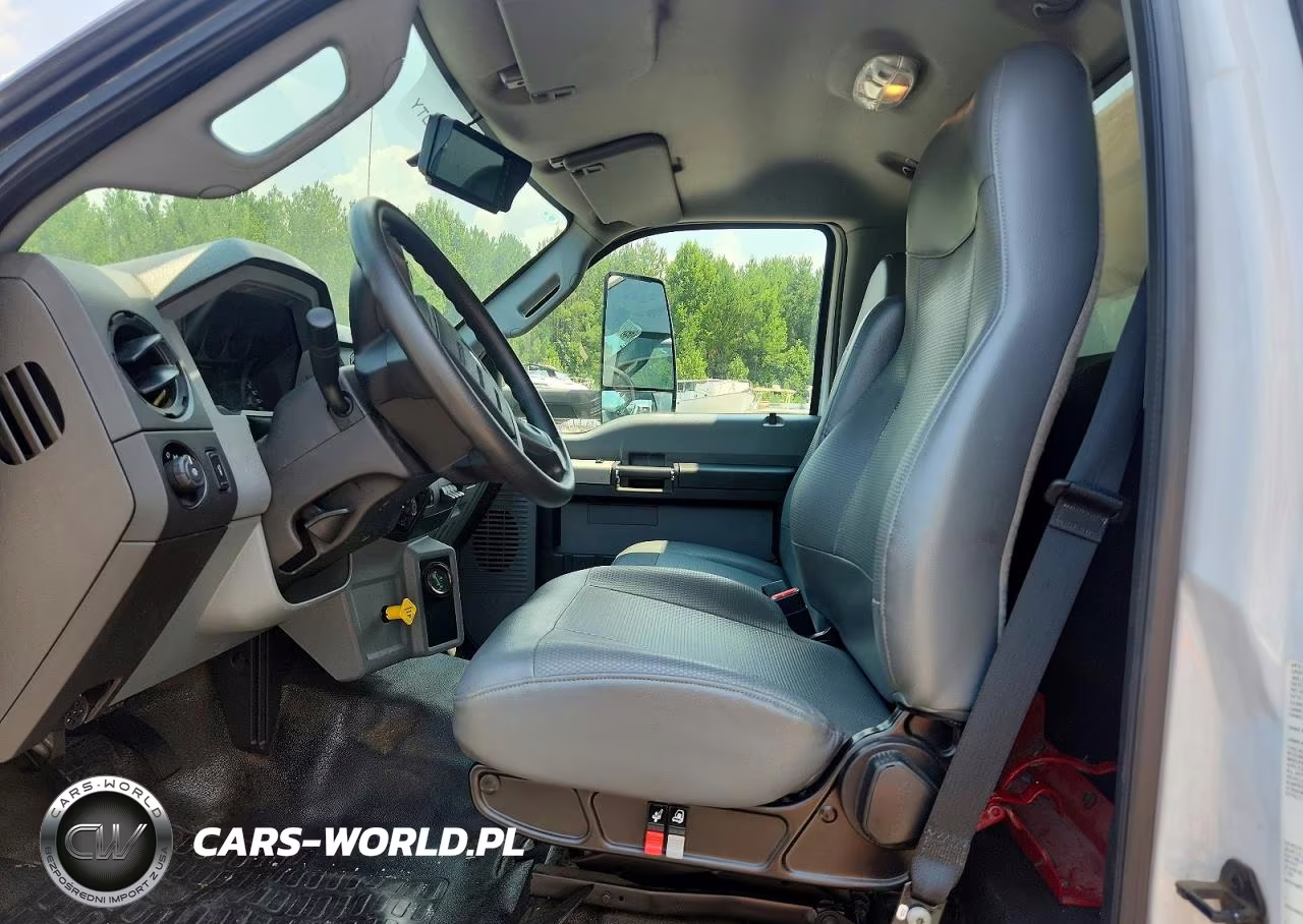 2019 Ford F750 Super Duty Box Truck VIN:1FDWF7DCXKDF15634 - 7