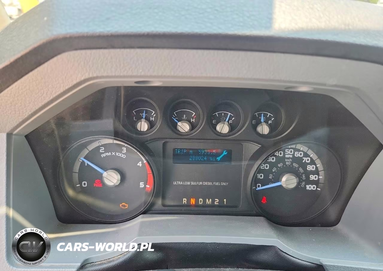 2019 Ford F750 Super Duty Box Truck VIN:1FDWF7DCXKDF15634 - 9